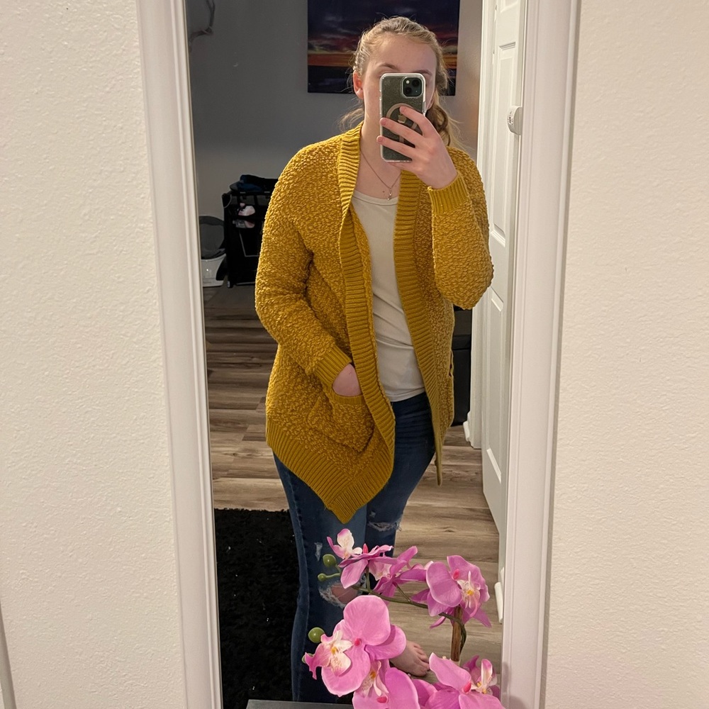 Textured Mustard Yellow Soft Bobbie Brooks Cardigan with Pockets (small)